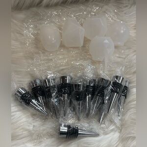 15 Silver Wine Bottle Stoppers with Silicone Wine Stopper Topper Craft Molds Set